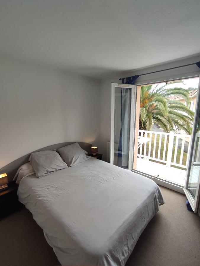 Petit Oasis Avec Piscine Appartement Anglet Buitenkant foto